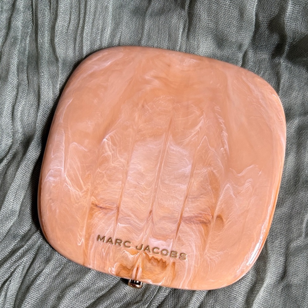 Marc Jacobs Blush Pink Compact
